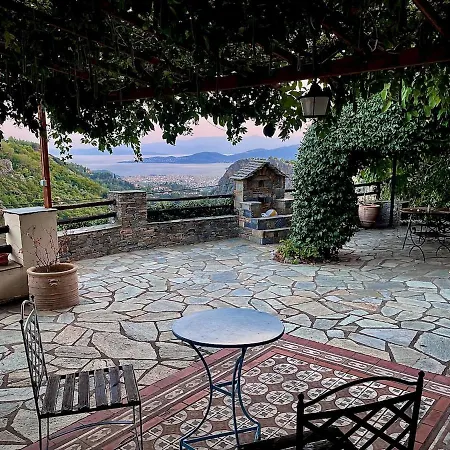 Вилла Pelion Estate With Grand Garden And Sea Views Stagiates