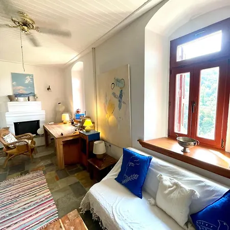 Вилла Pelion Estate With Grand Garden And Sea Views